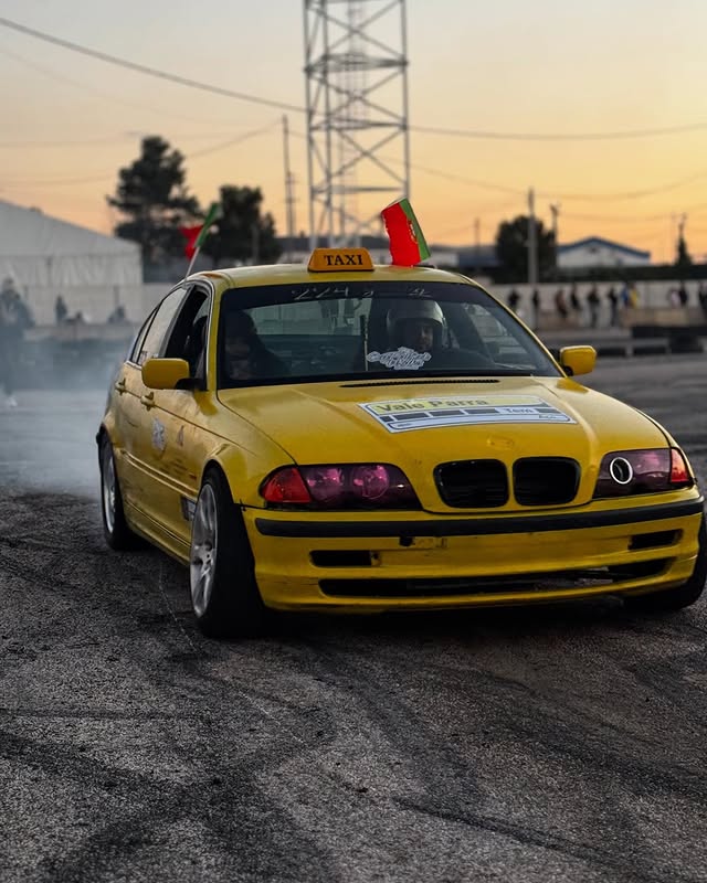 BMW Drift Taxi — exibição